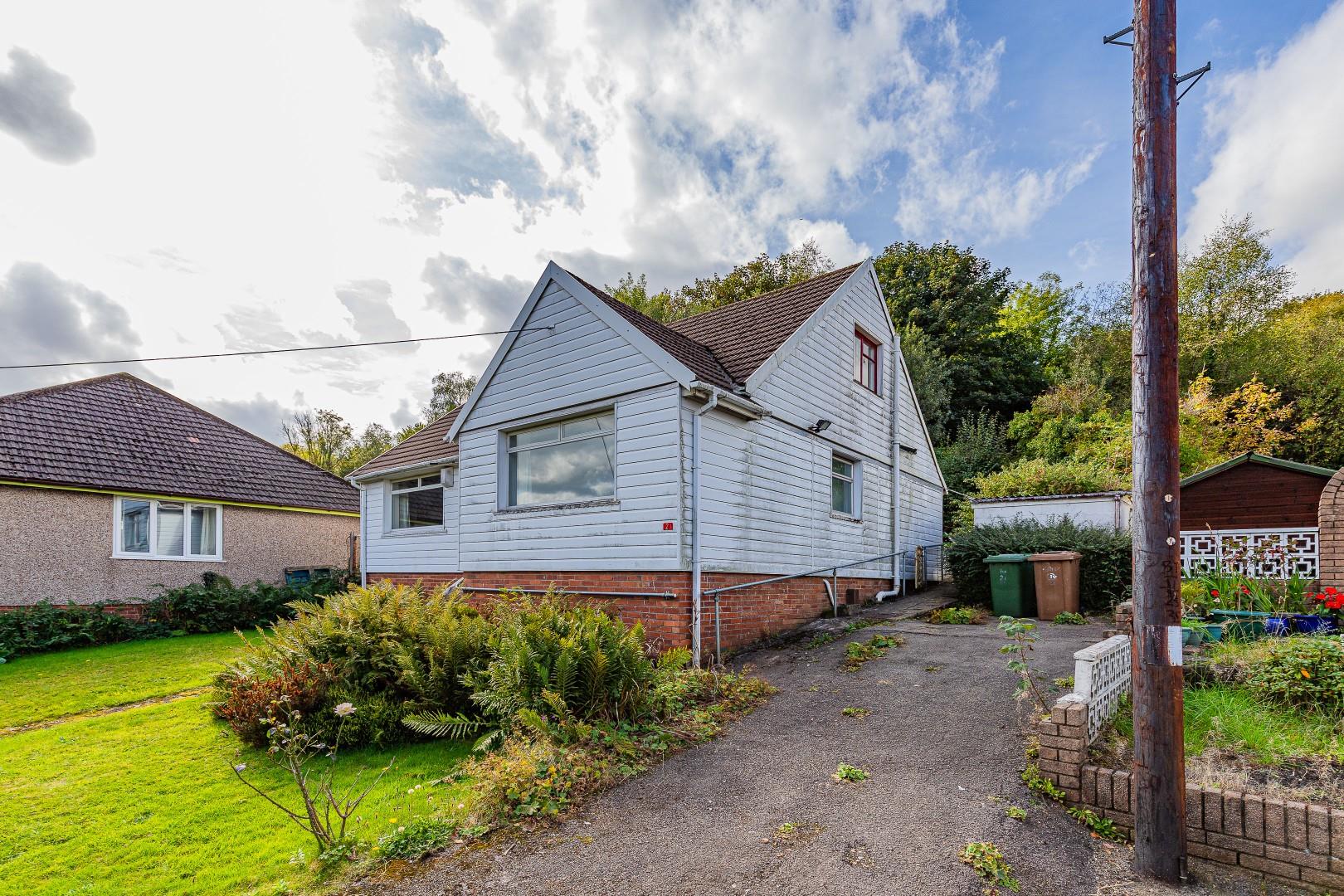 Coed Leddyn, Pwllypant, Caerphilly, CF83 2NF